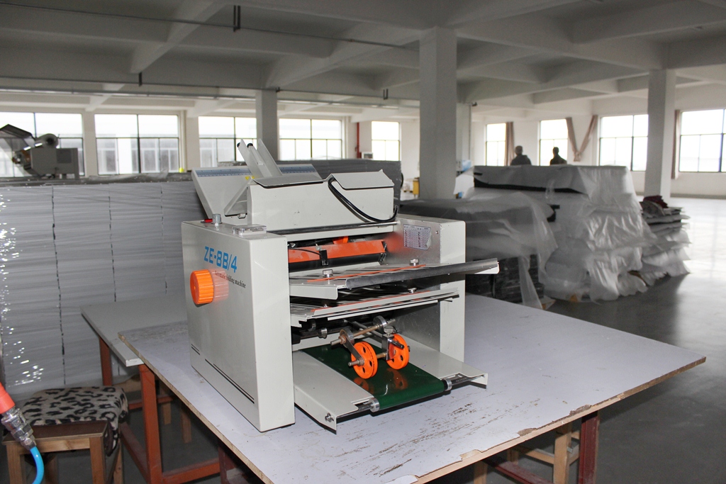 Paper Folding Machine